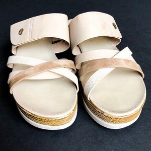 Platform sandals